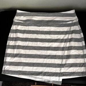 Athleta Gray and White Striped Pencil Skirt